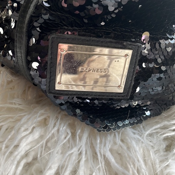 2 pc. Express Travel tote with wristlet book bag carry all black, purse - Picture 3 of 12